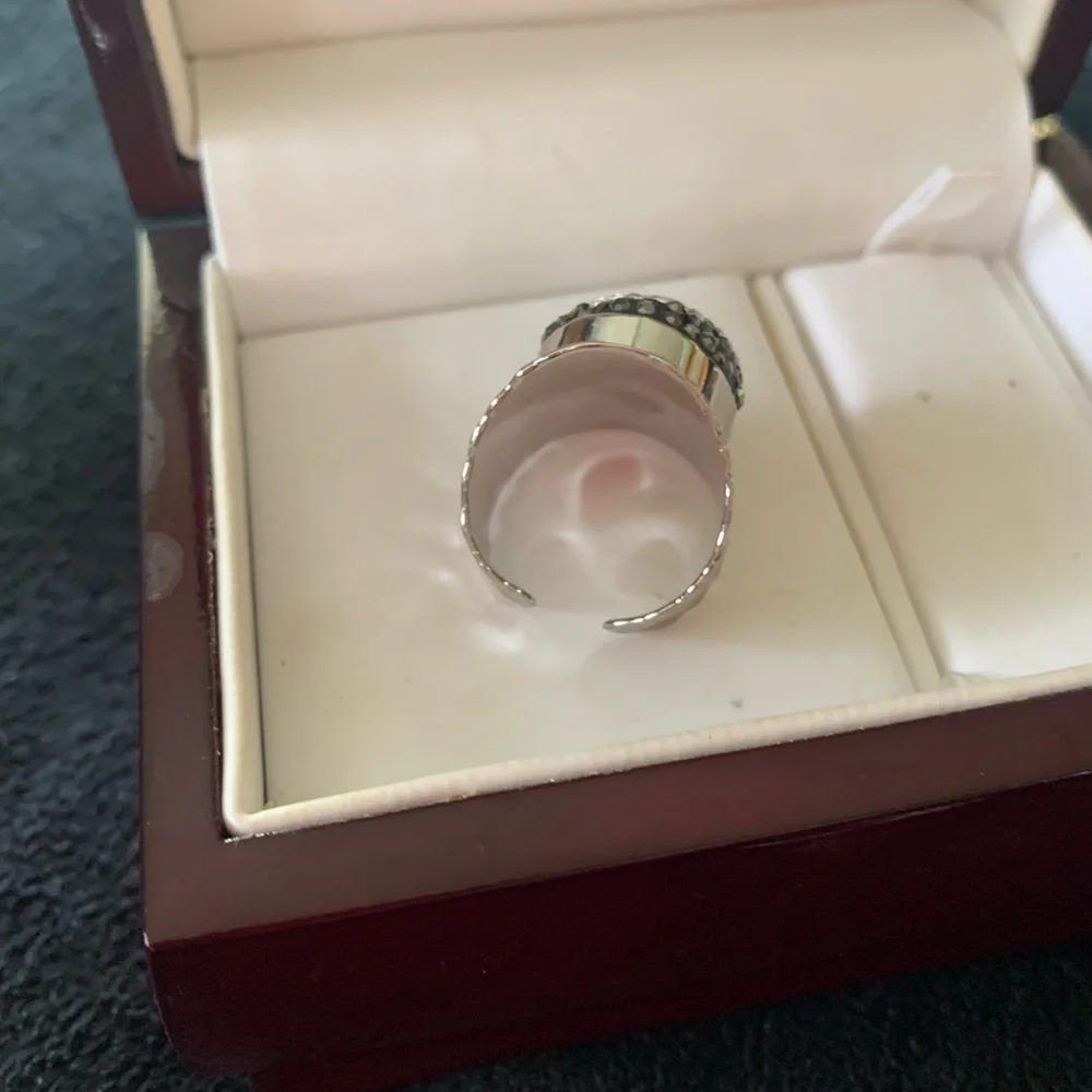 Pearl and rhinestone ring - Picture 2 of 5